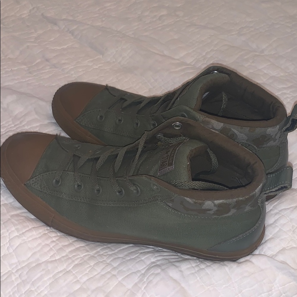 Men’s Converse Sneakers